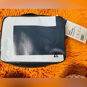 Rareform Vienna Toiletry Bag